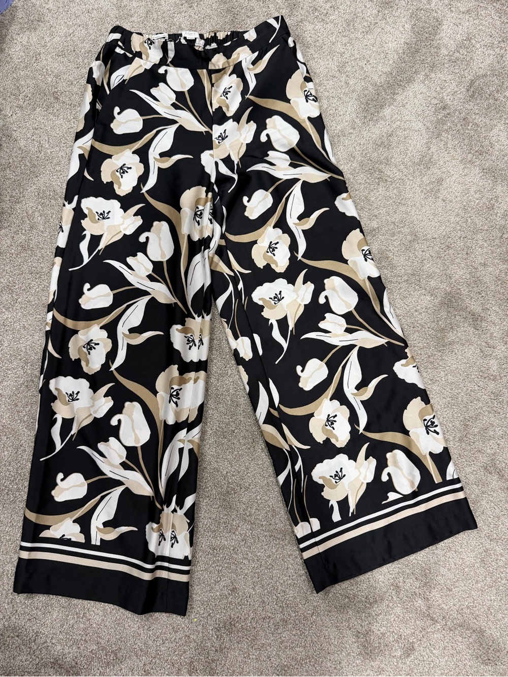 LOFT Black Wide-Leg Floral Print Pants with Cream Accents